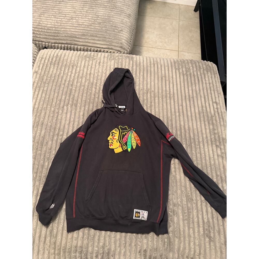 Chicago Blackhawks Majestic Hoodie men’s size L